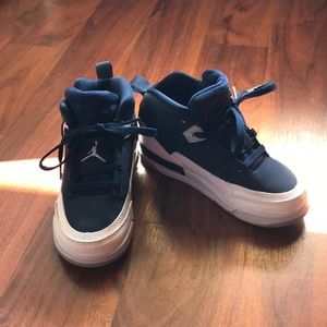 FINAL PRICE JORDAN BOYS HIGHTOPS